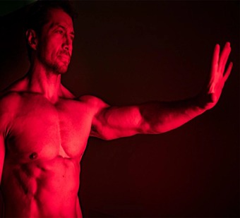How Effective Is Red Light Therapy for Men?